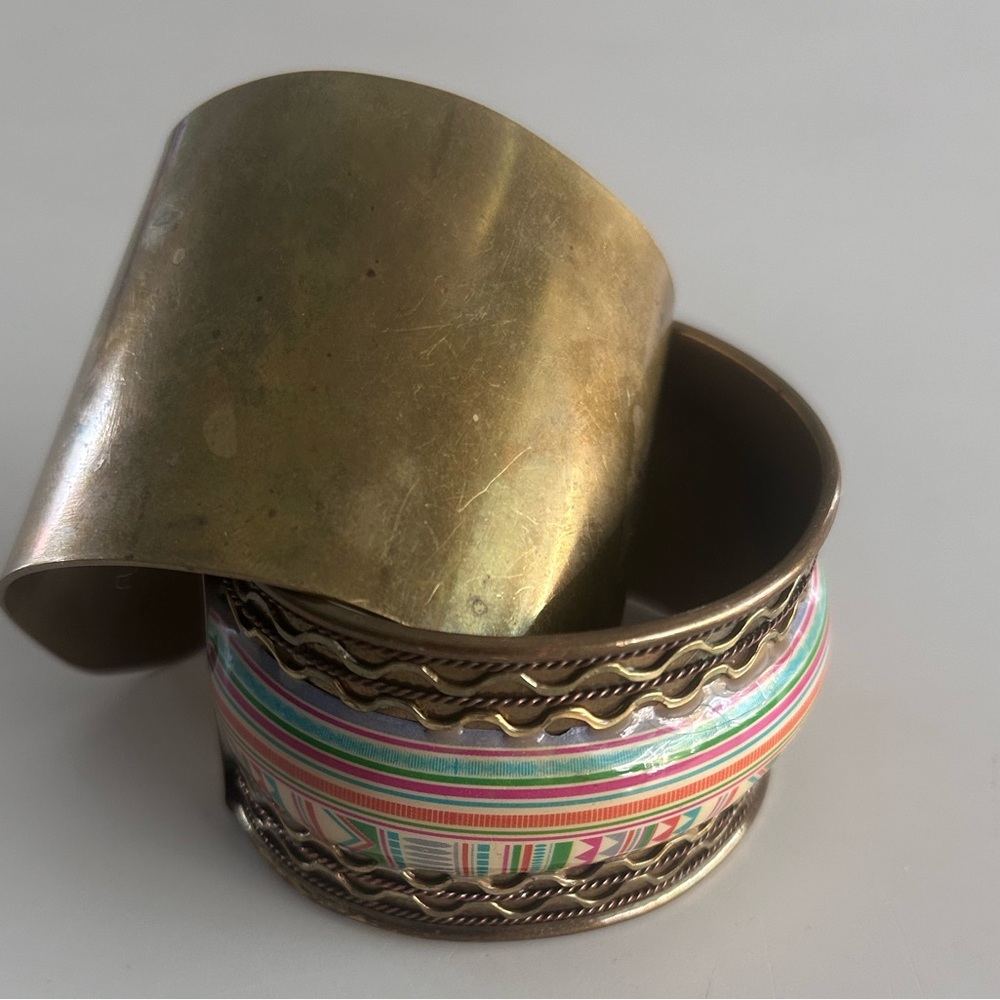 Brass cuff bracelets (2)
See images for measurements 
Selling together.